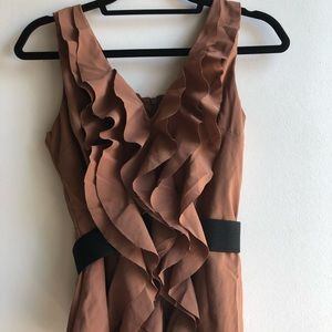 Blouse w/ ruffled front